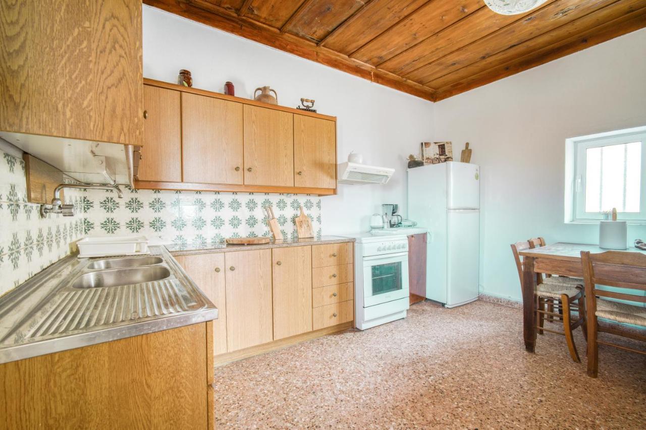 Serenity View - Traditional Village Apartment Kouses Exteriör bild