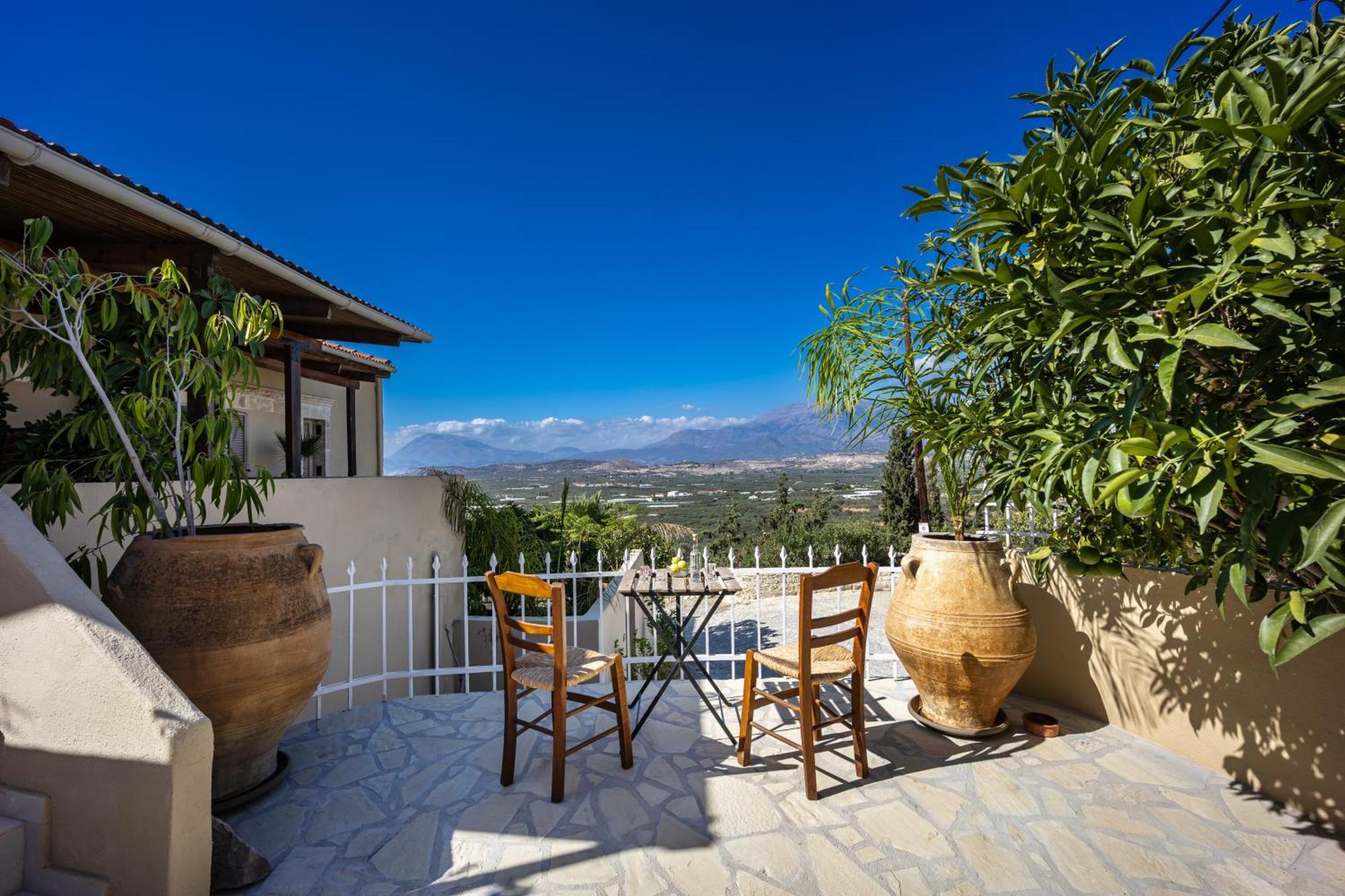 Serenity View - Traditional Village Apartment Kouses Exteriör bild