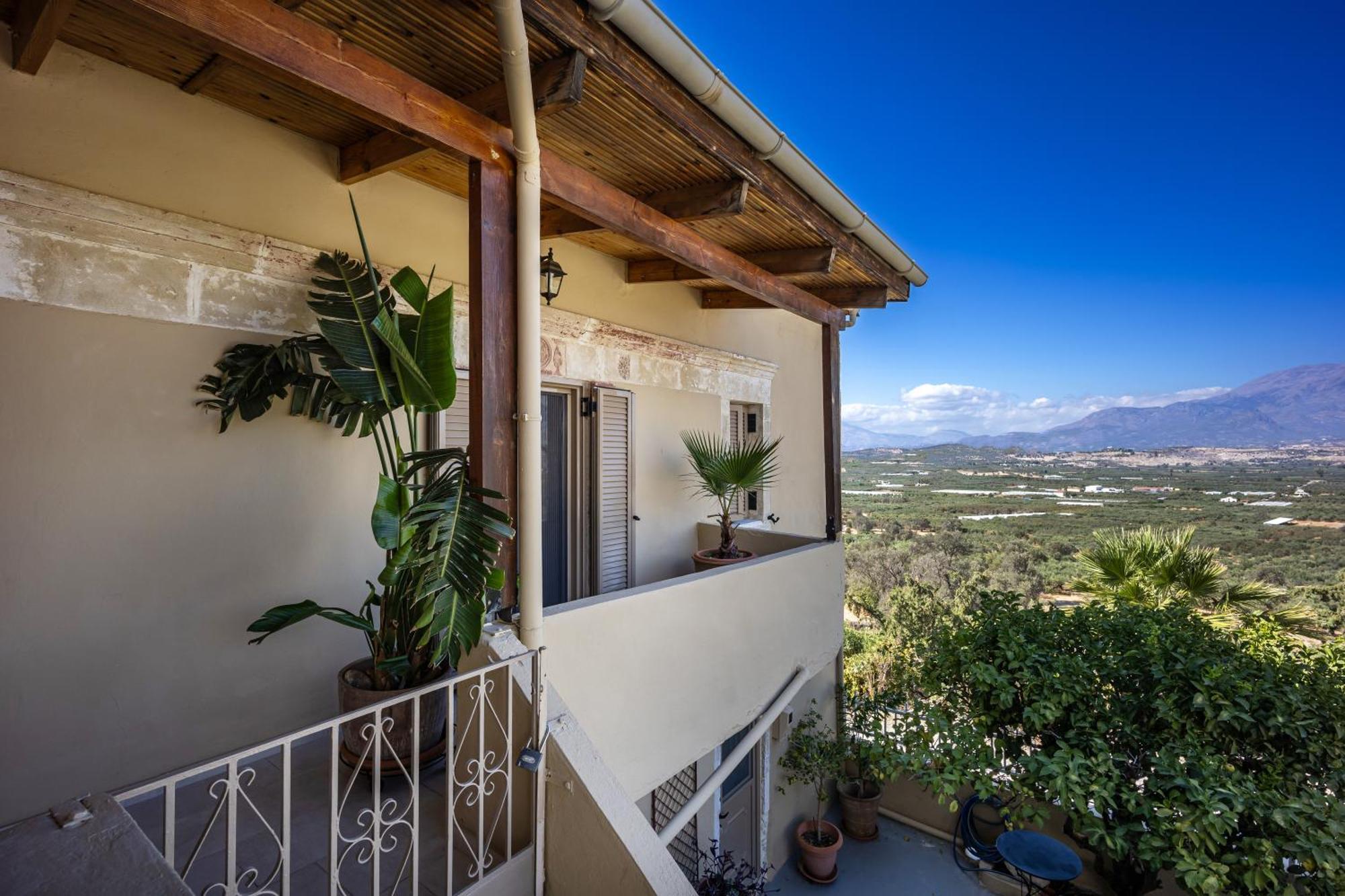 Serenity View - Traditional Village Apartment Kouses Exteriör bild
